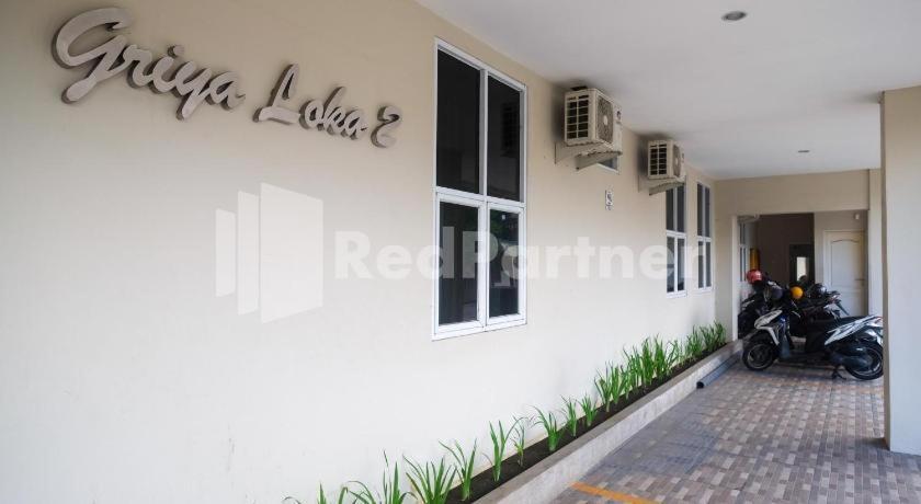 Capital O 3930 Griya Loka Syariah 2* Semarang
