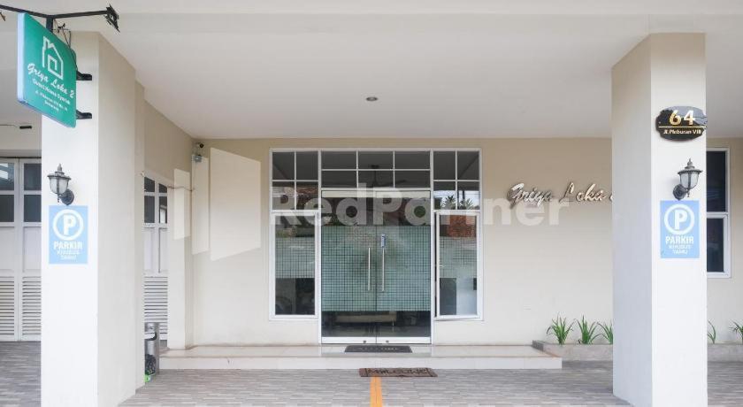 Hotel Capital O 3930 Griya Loka Syariah 2*